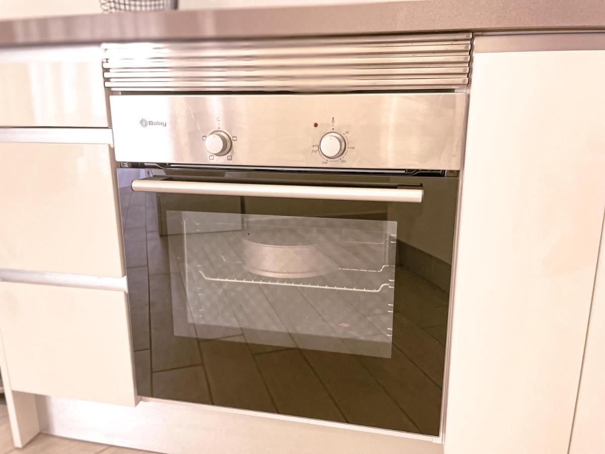 דירות אדחה Ocean Garden, Ac, Sun Terrace, Heated Pool, Parking, Pp901 מראה חיצוני תמונה